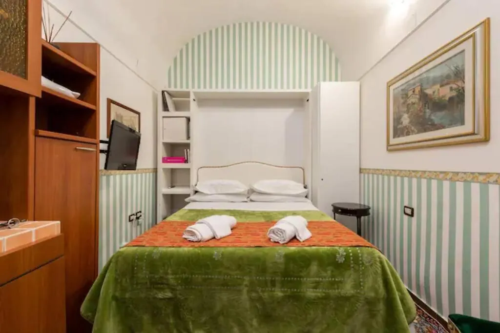 Apt 0 In The Historic Center Bari contacts