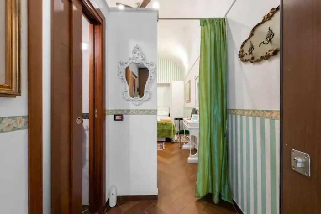 Apartment Apt 1 In The Historic Center Bari